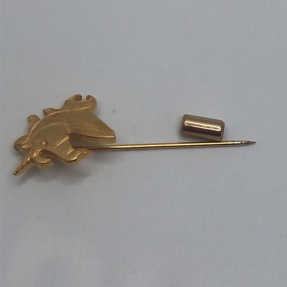 Unicorn Lapel Pin Mythical- Gold - Picture 5 of 7